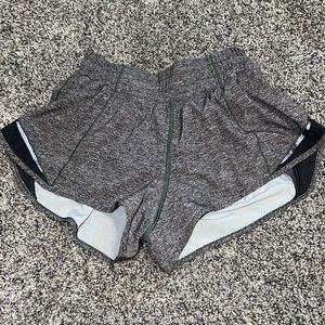 Lululemon Hotty hot shorts 2.5